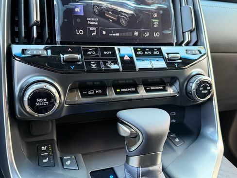 New 2026 Lexus LX 600 4WD w/ Luxury Package image 31