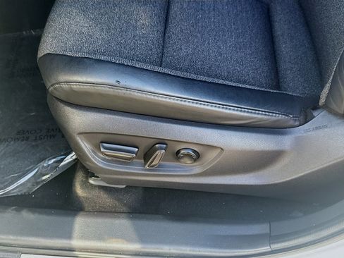 Used 2023 Toyota Crown XLE image 16