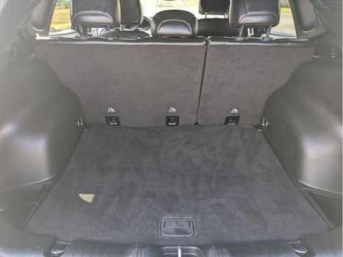 Used 2024 Jeep Compass Latitude image 30