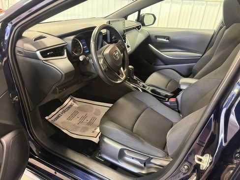 Used 2022 Toyota Corolla SE w/ SE Premium Package FWD image 19