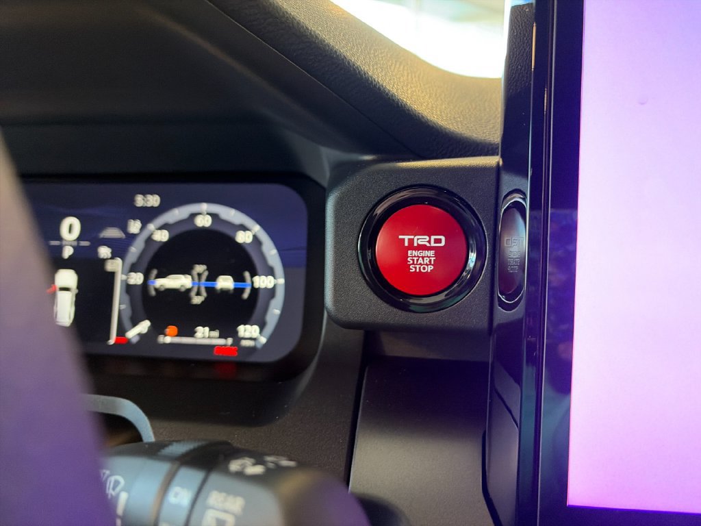 New 2026 Toyota 4Runner TRD Off-Road Premium w/ Tow Technology Package AWD/4WD image 24