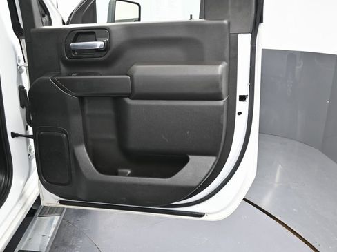 Used 2022 Chevrolet Silverado 2500 LT w/ Convenience Package image 36