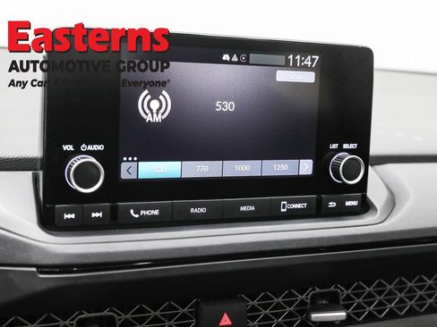 Used 2024 Honda Accord EX image 18