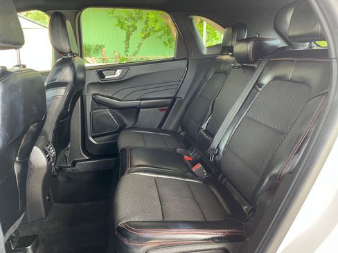 Used 2023 Ford Escape ST-Line image 25