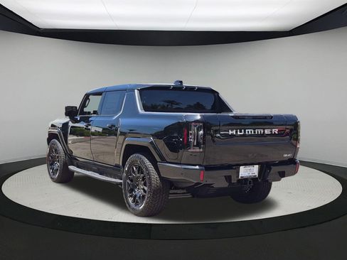 New 2026 GMC Hummer EV 4x4 Crew Cab image 3