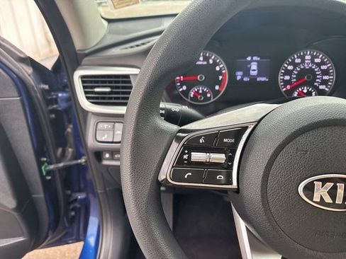 Used 2019 Kia Optima LX image 17