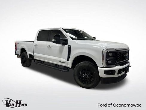 Used 2025 Ford F350 Lariat w/ Black Appearance Package image 1