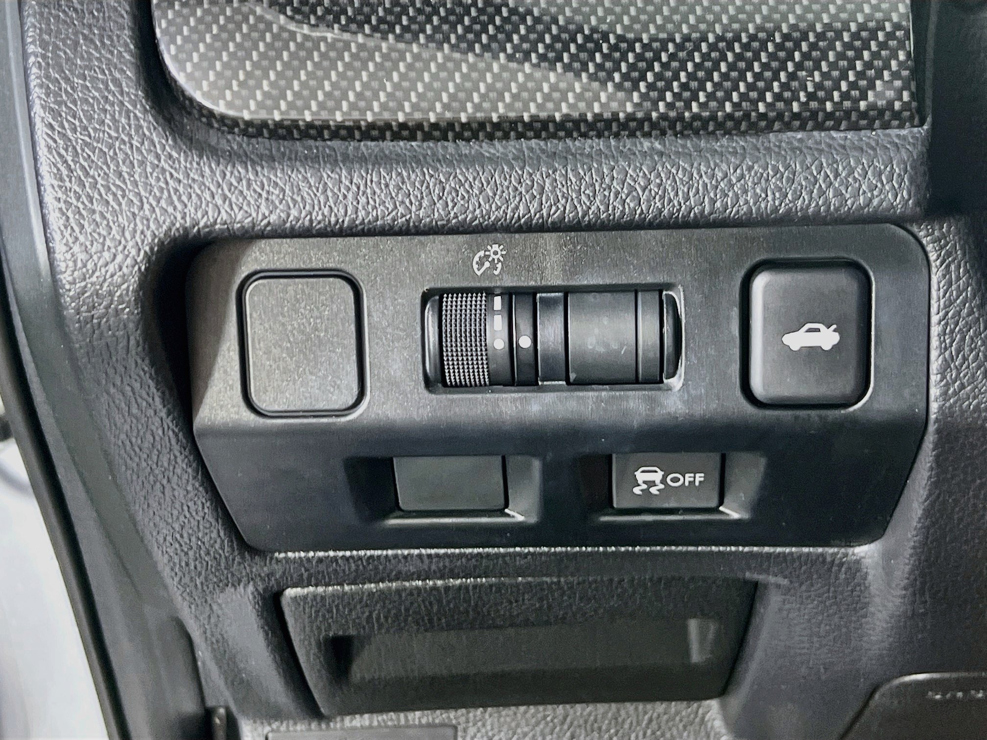 Used 2017 Subaru WRX AWD/4WD image 10