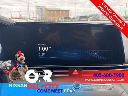 Used 2025 Hyundai Elantra SEL image 22