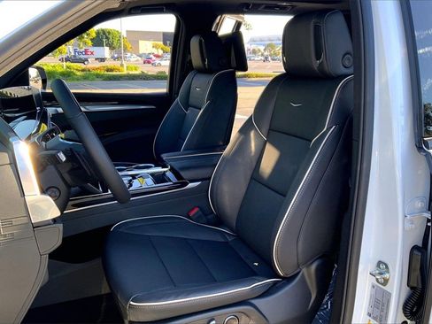 New 2026 Cadillac Escalade Sport image 12