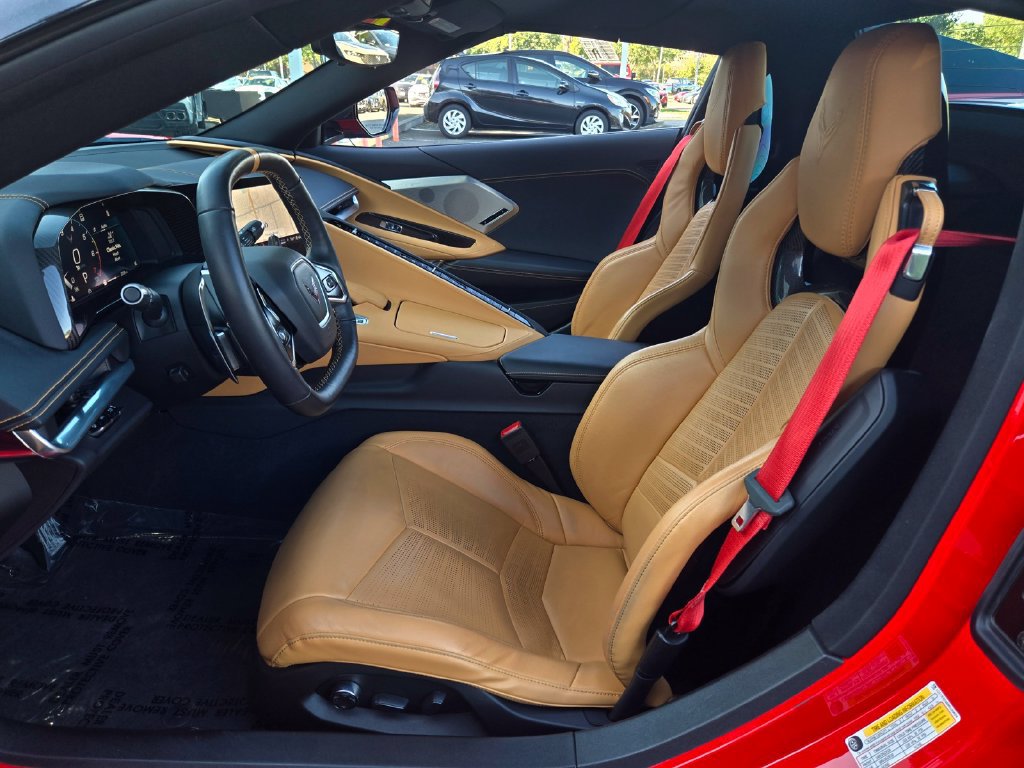 Used 2021 Chevrolet Corvette Stingray Preferred Conv w/ Z51 Performance Package RWD image 17