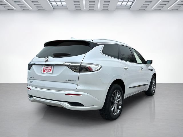 Used 2022 Buick Enclave Avenir w/ Avenir Technology Package AWD/4WD image 39