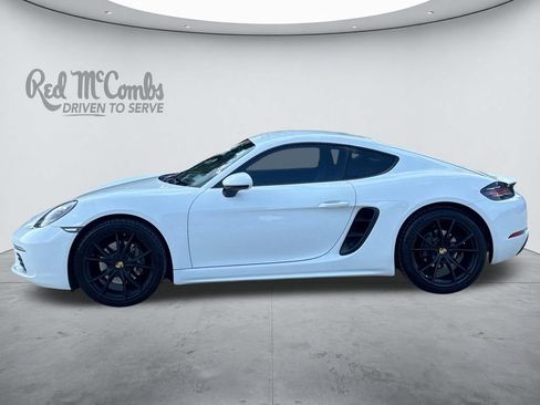 Used 2019 Porsche 718 Cayman RWD image 2