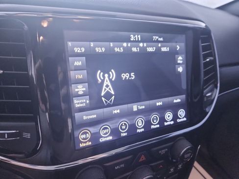 Used 2021 Jeep Grand Cherokee Limited w/ Quick Order Package 28K 80th image 16