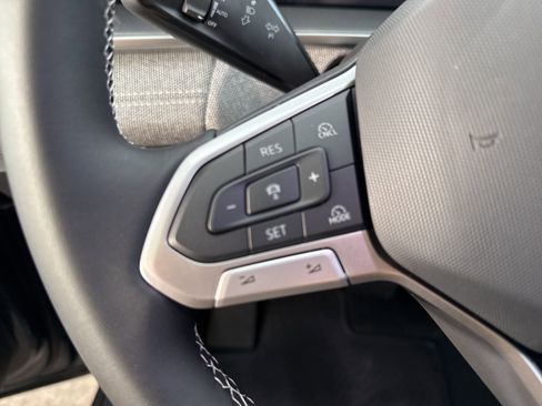 New 2025 Volkswagen Tiguan S image 9