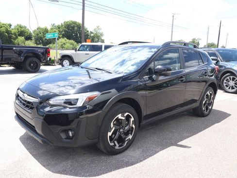 Used 2023 Subaru Crosstrek 2.5i Limited image 3
