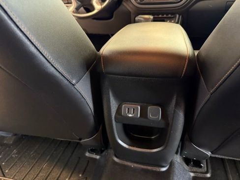 Used 2021 GMC Canyon AT4 w/ Trailering Package image 27