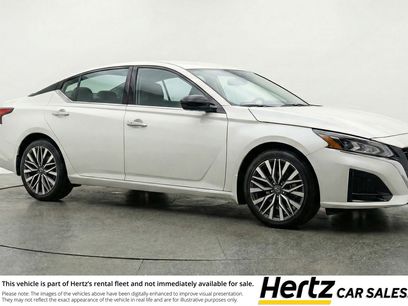 Used 2025 Nissan Altima 2.5 SV