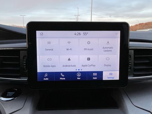 Used 2023 Ford Explorer XLT w/ Equipment Group 202A image 32