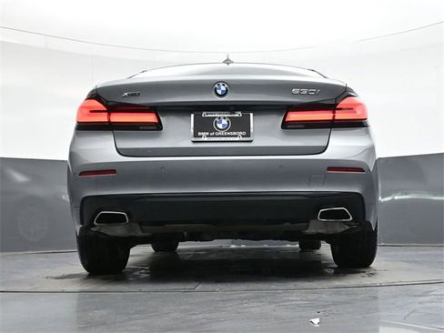 Used 2023 BMW 530i xDrive image 29