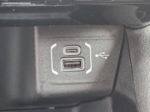 New 2026 Jeep Compass Limited image 16