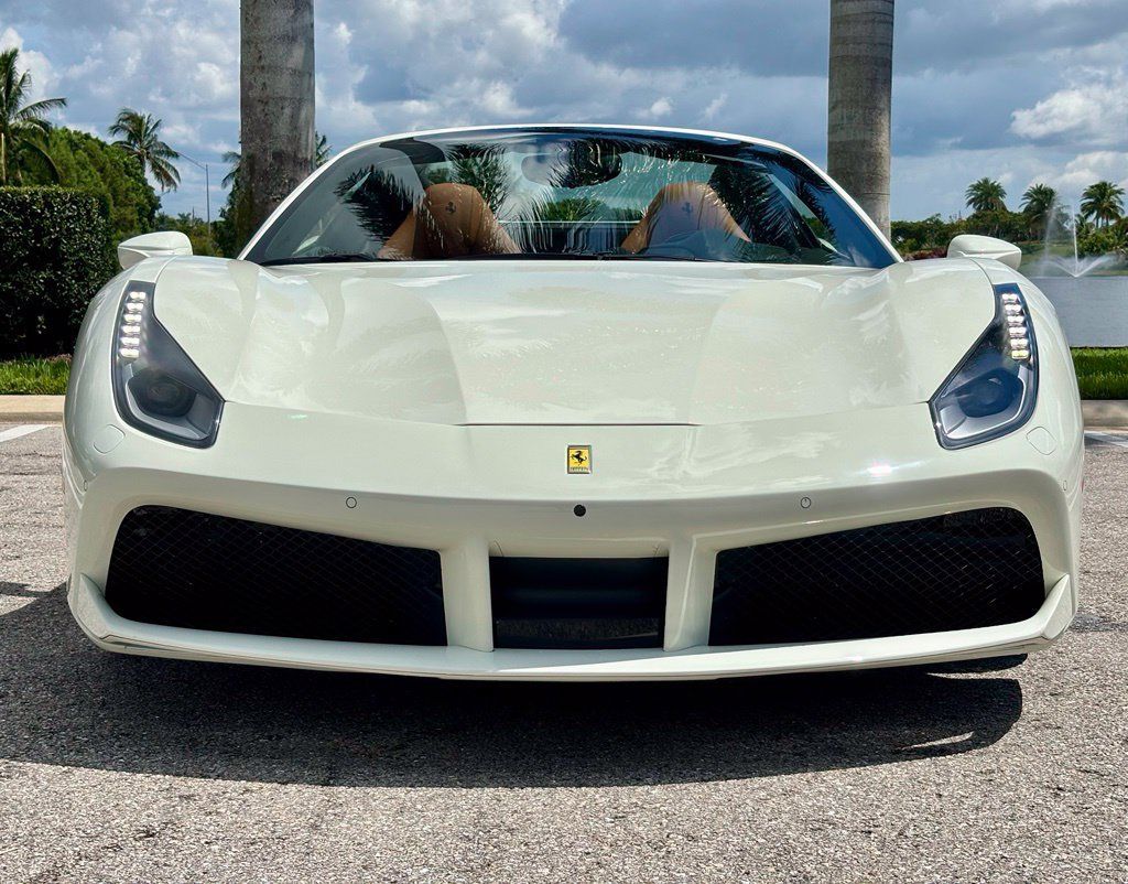 Used 2018 Ferrari 488 Spider RWD image 4