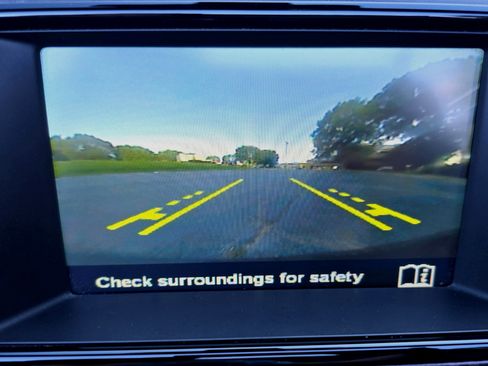 Used 2016 Jaguar F-TYPE R image 28