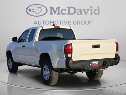 Used 2023 Toyota Tacoma SR RWD image 4