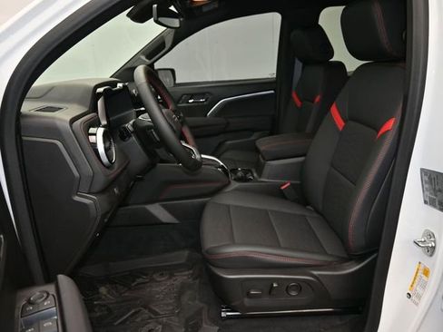 New 2025 Chevrolet Colorado Z71 w/ Technology Package image 39