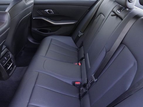 Certified 2025 BMW 330i Sedan RWD image 33