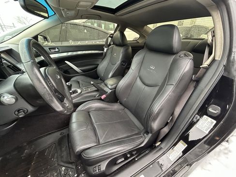 Used 2014 INFINITI Q60 Sport image 28