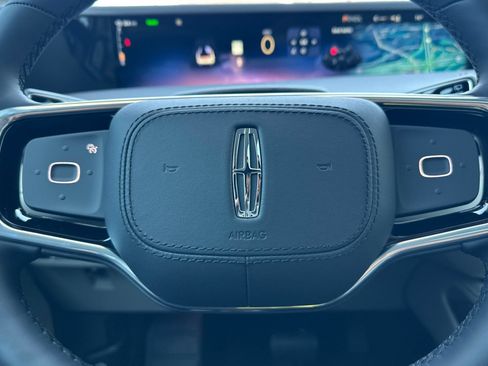 New 2026 Lincoln Nautilus Reserve w/ Jet Appearance Package AWD/4WD image 23