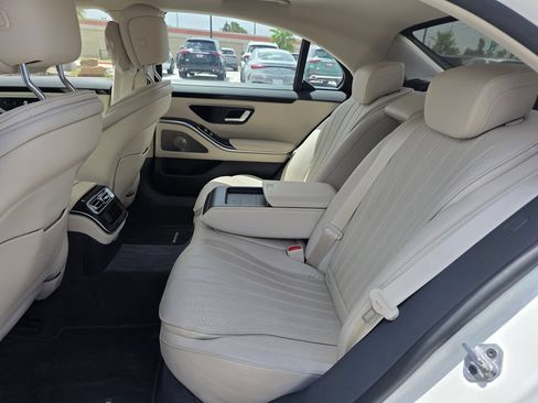 Certified 2023 Mercedes-Benz S 500 4MATIC image 13