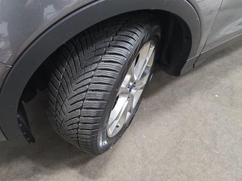 Used 2014 Ford Escape Titanium FWD image 36