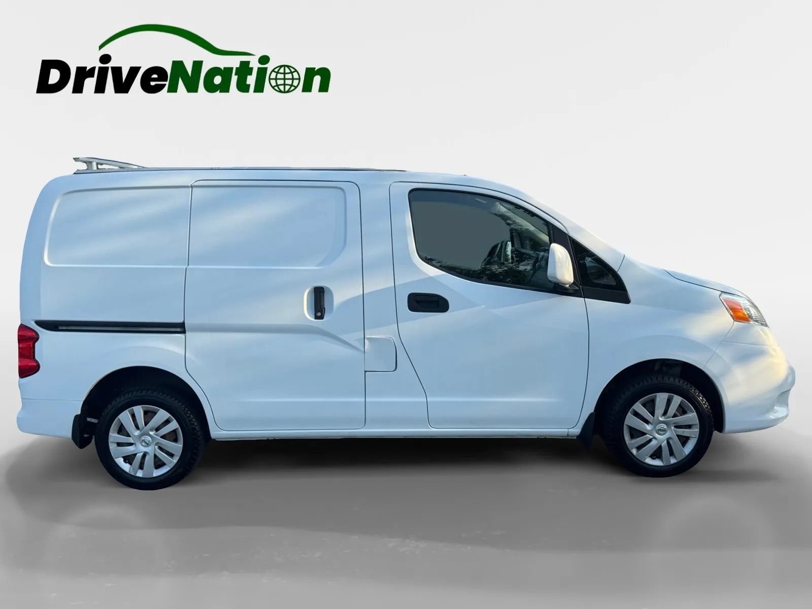 Used 2017 Nissan NV200 SV w/ Technology Package FWD image 4