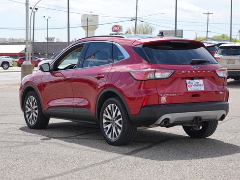 Used 2020 Ford Escape Titanium AWD/4WD image 6