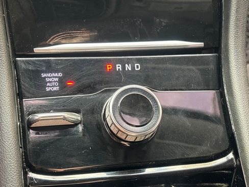 Used 2021 Jeep Grand Cherokee L Limited w/ MOPAR Finishing Package image 13