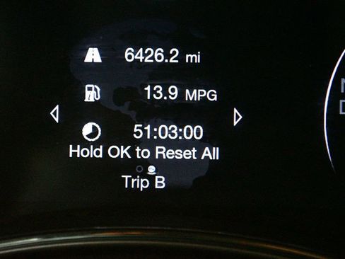 Used 2018 Jeep Grand Cherokee Trailhawk w/ Trailhawk Luxury Group image 46