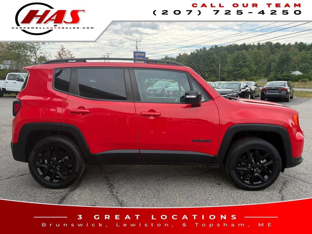 Used 2022 Jeep Renegade Altitude AWD/4WD image 7