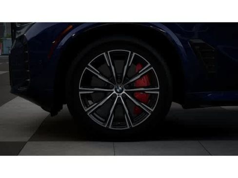 Used 2026 BMW X5 xDrive50e AWD/4WD image 7