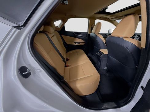 Used 2025 Lexus NX 250 FWD w/ Accessory Package (2T) image 22