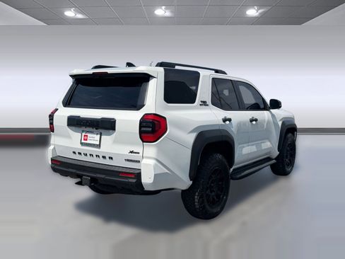 Used 2025 Toyota 4Runner TRD Off-Road image 9