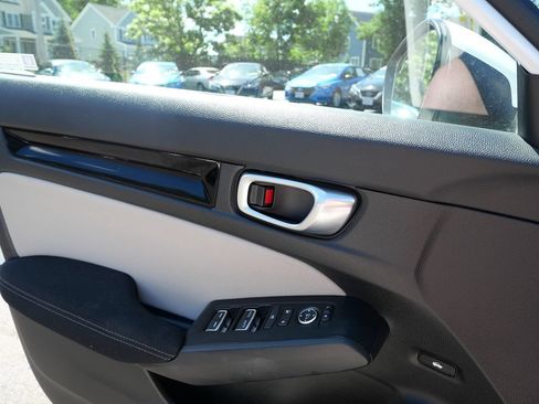 Used 2022 Honda Civic EX image 15