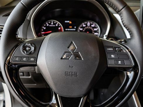 New 2025 Mitsubishi Eclipse Cross SE image 6