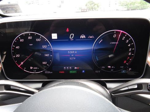 Used 2026 Mercedes-Benz GLC 350e 4MATIC image 12