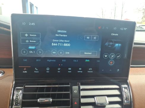 Used 2022 Lincoln Navigator Reserve image 19