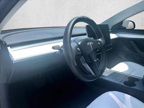 Used 2021 Tesla Model 3 Standard Range Plus RWD image 14