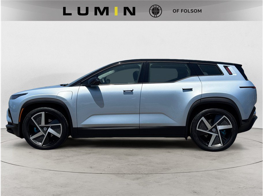 Used 2023 Fisker Ocean Extreme AWD/4WD image 2