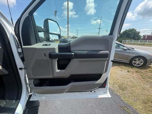 Used 2022 Ford F450 XL w/ Power Equipment Group AWD/4WD image 21