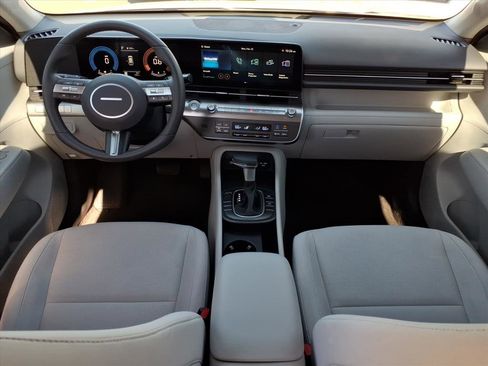 Certified 2025 Hyundai Kona SEL image 15